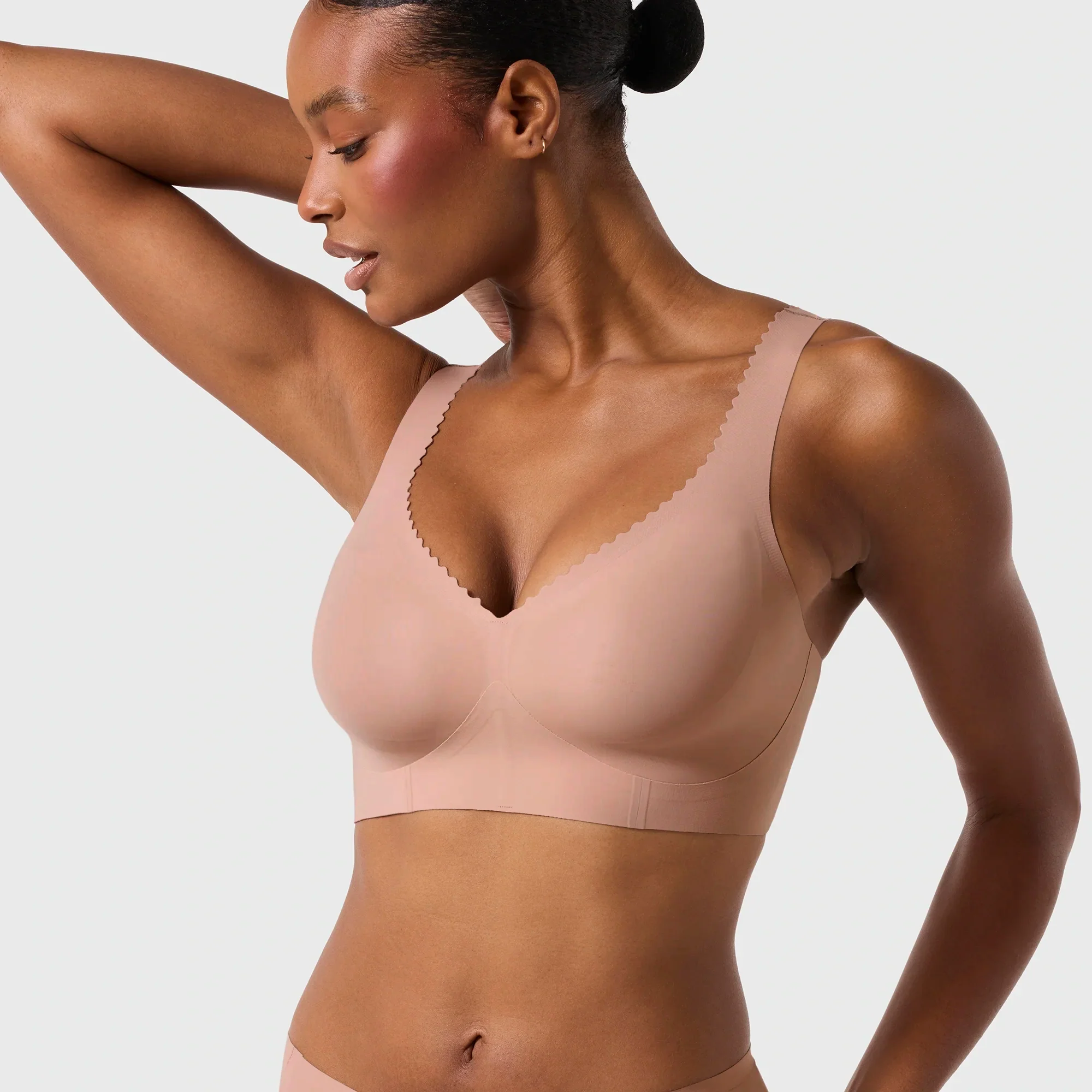 Evelyn Bra - Image 18