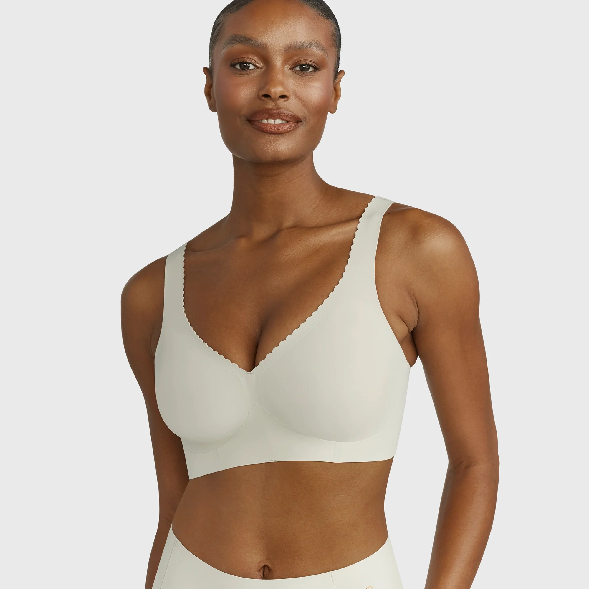 Evelyn Bra - Image 64