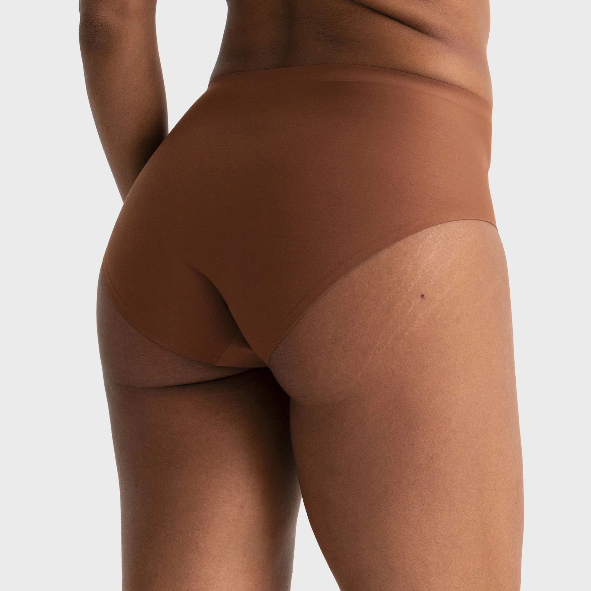 High-Waisted Retro Bikini - Image 11