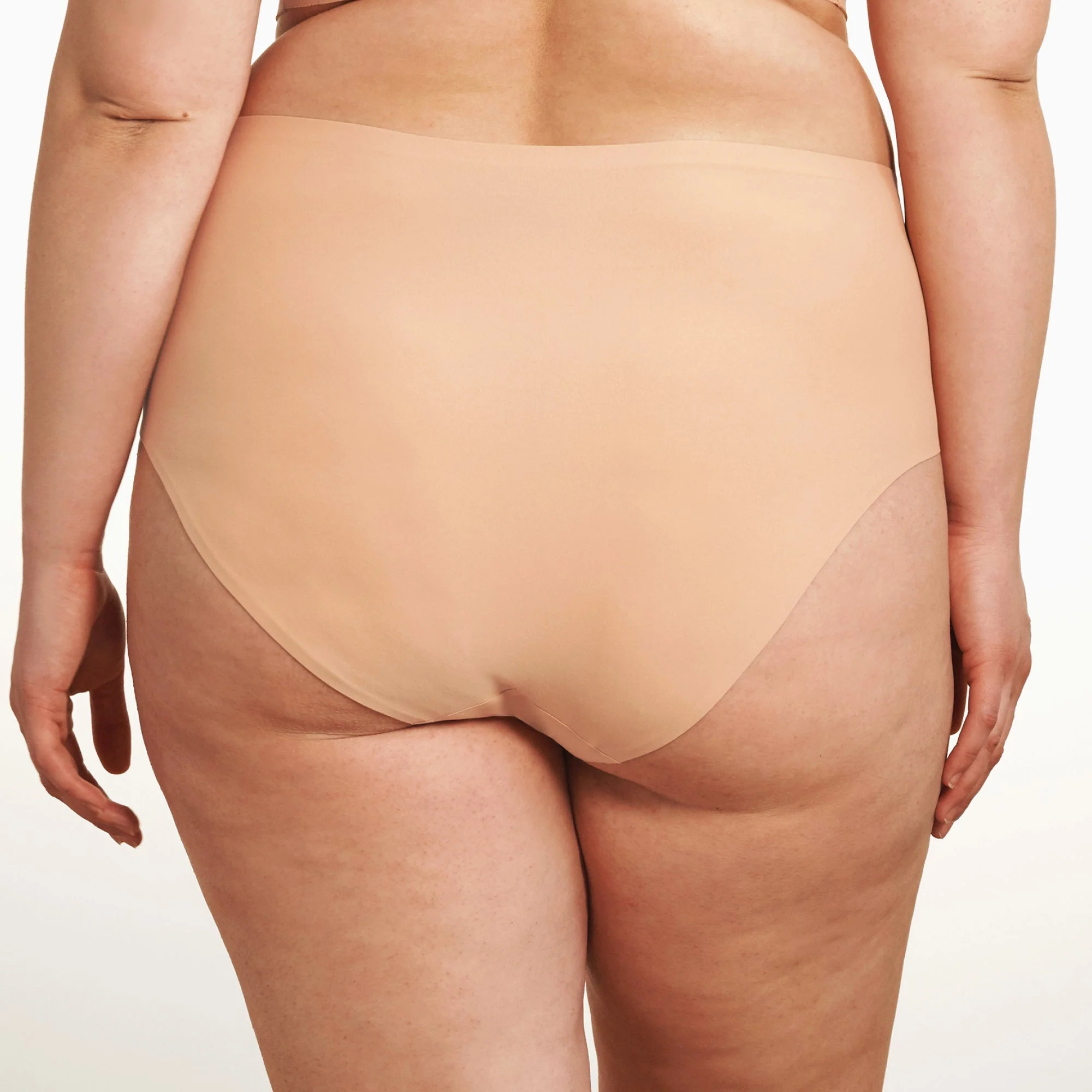 High-Waisted Retro Bikini - Image 17