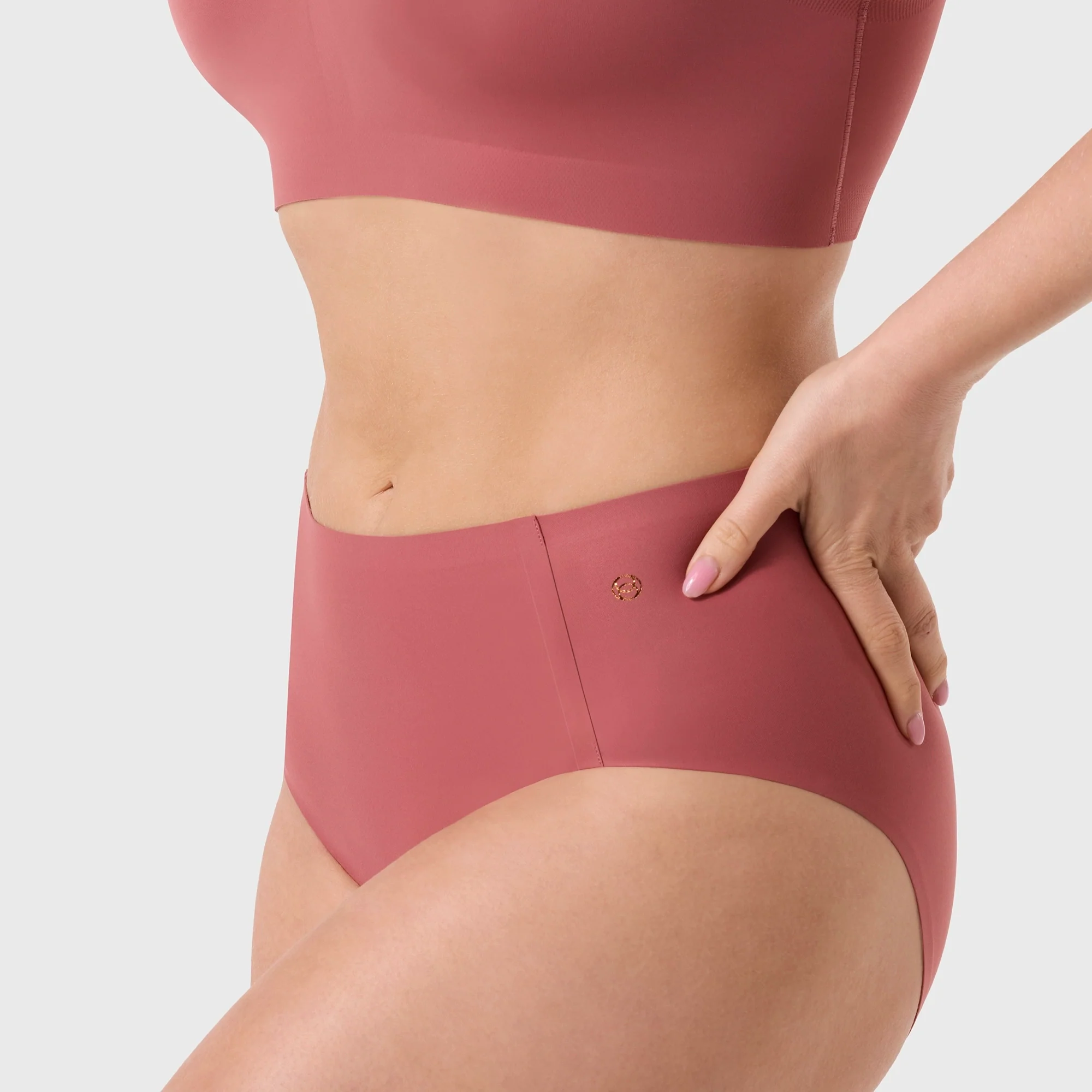 High-Waisted Retro Bikini - Image 78