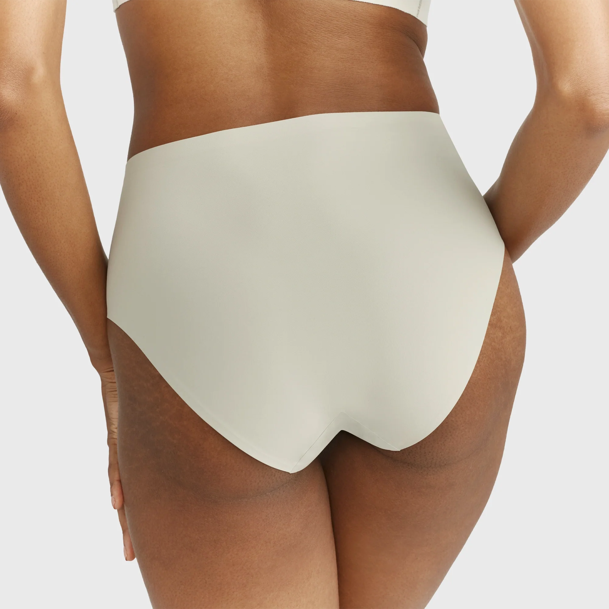 High-Waisted Retro Bikini - Image 93