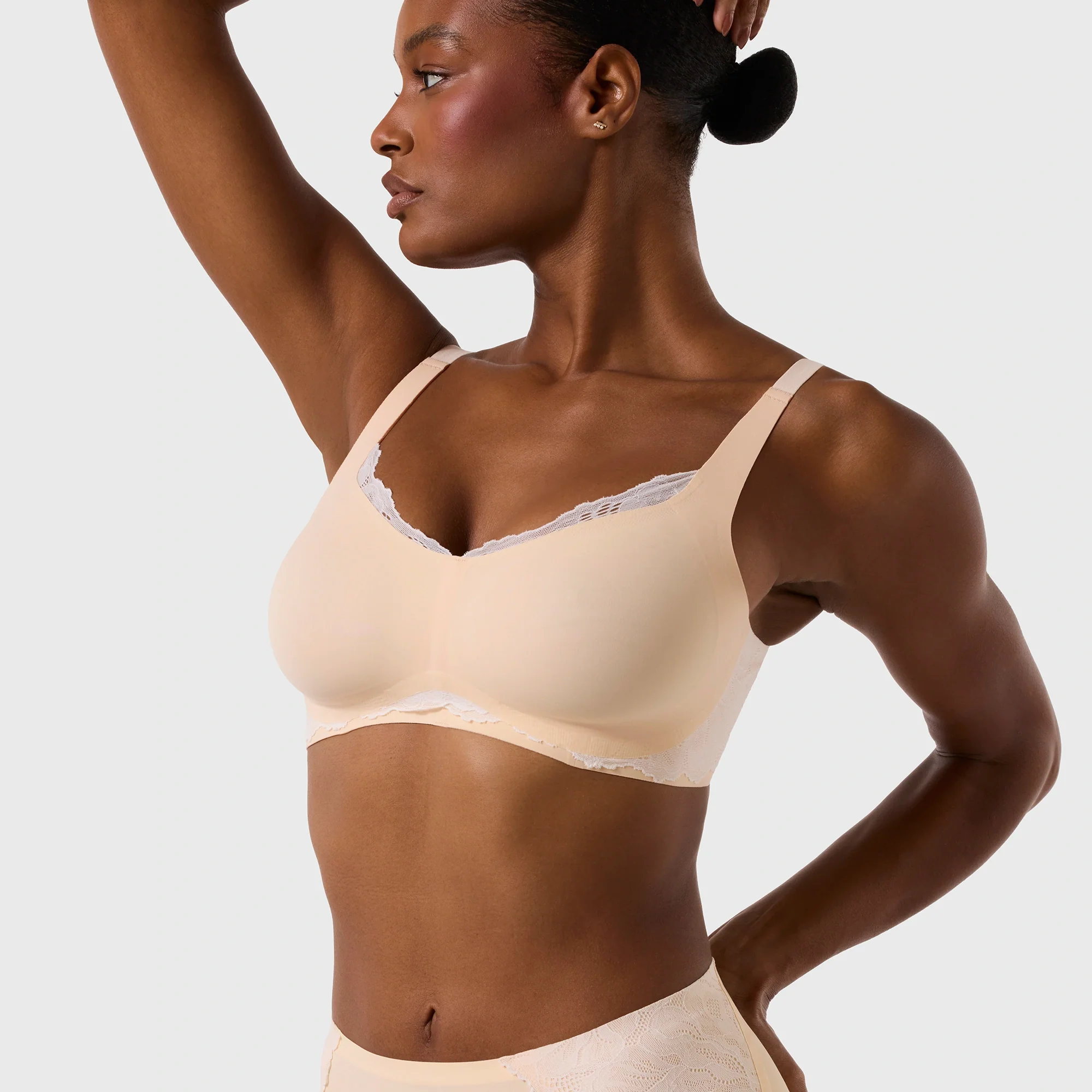 Smooth Lace Beyond Bra - Image 18