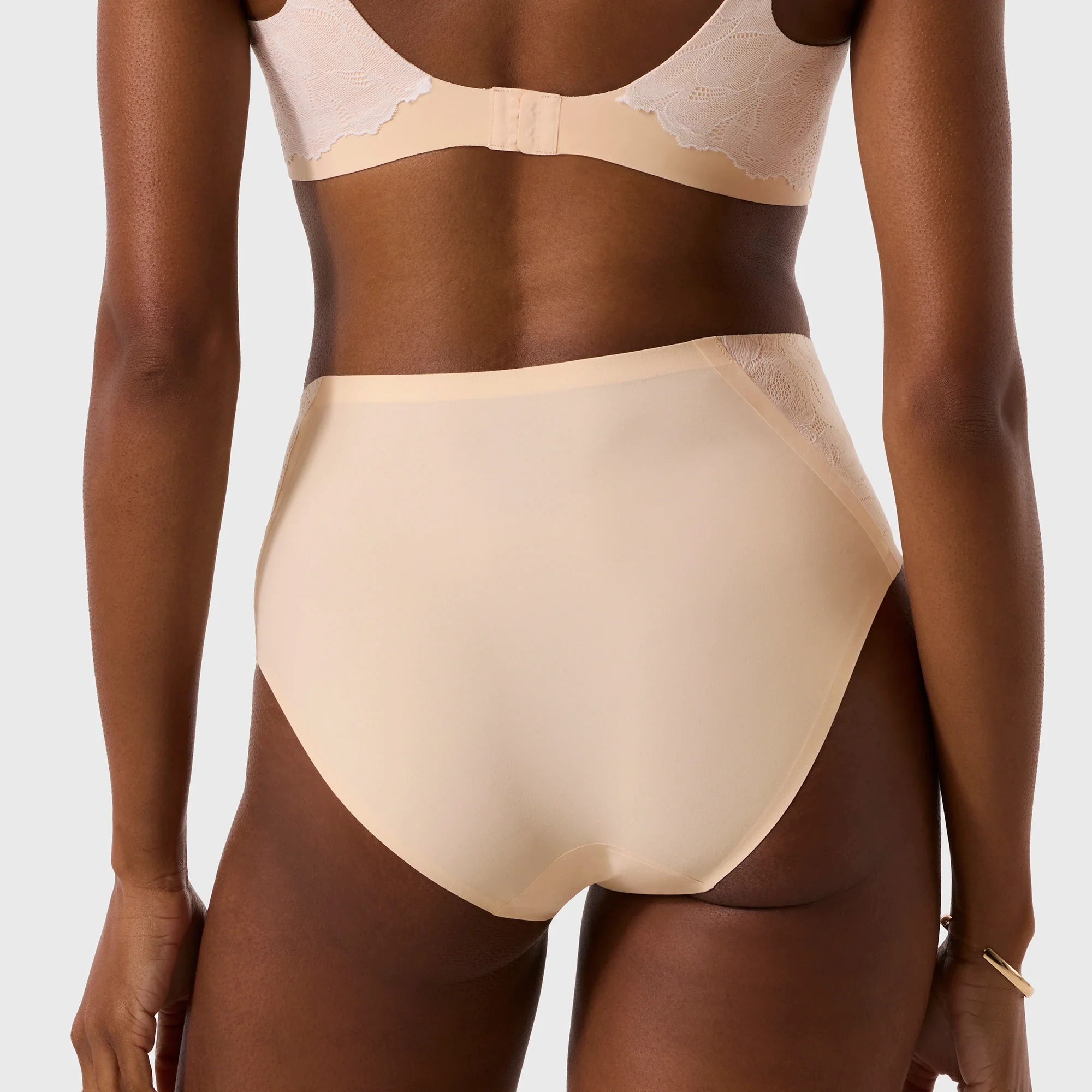 Smooth Lace High-Waisted Retro Bikini - Image 7