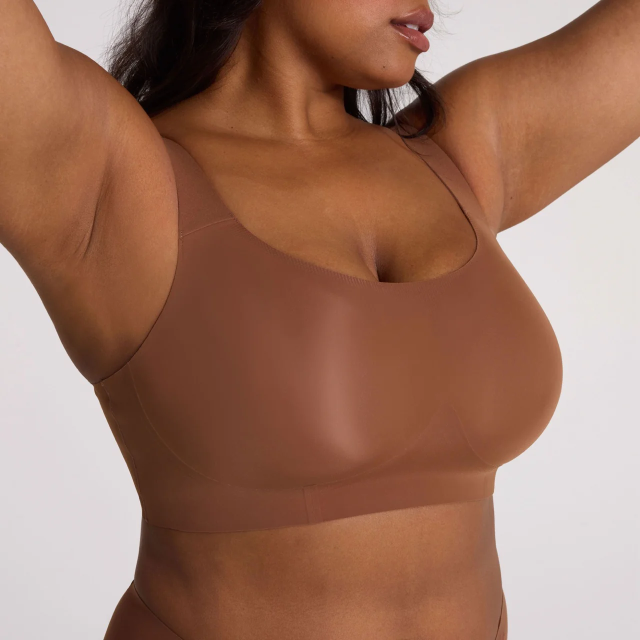 Structured Scoop Bra - Image 12